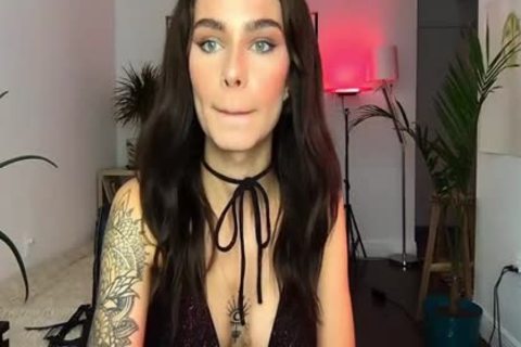 Super dirty & fine Russian t-girl Beauty Shows Off Her fine Body On cam