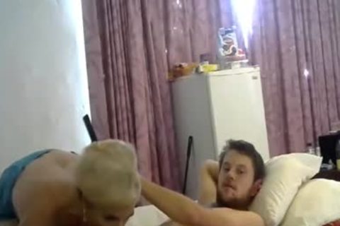 Trans Gives boyfriend A wonderful Ride