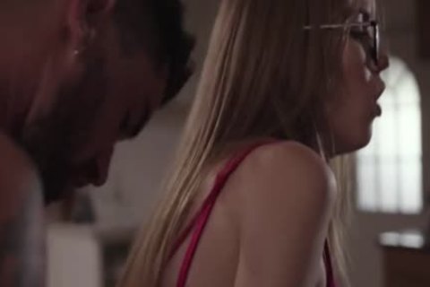 slender blond Tbabe Crystal Thayer Rides Chris penis In sofa