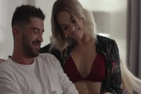 concupiscent lad Didnt Expect To bang TBabe Emma Roses pretty butthole