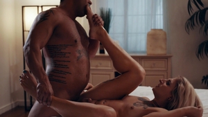 Trans Sensual: Hard nailining in company with stepsister