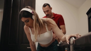 Transsensual.com: Ivory Mayhem & Johnny B fantasy blowjob cum