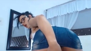 sleazy shelady Strokes Her ramrod On web camera