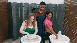 Hung guy breeds Latina shemale’s tight hole